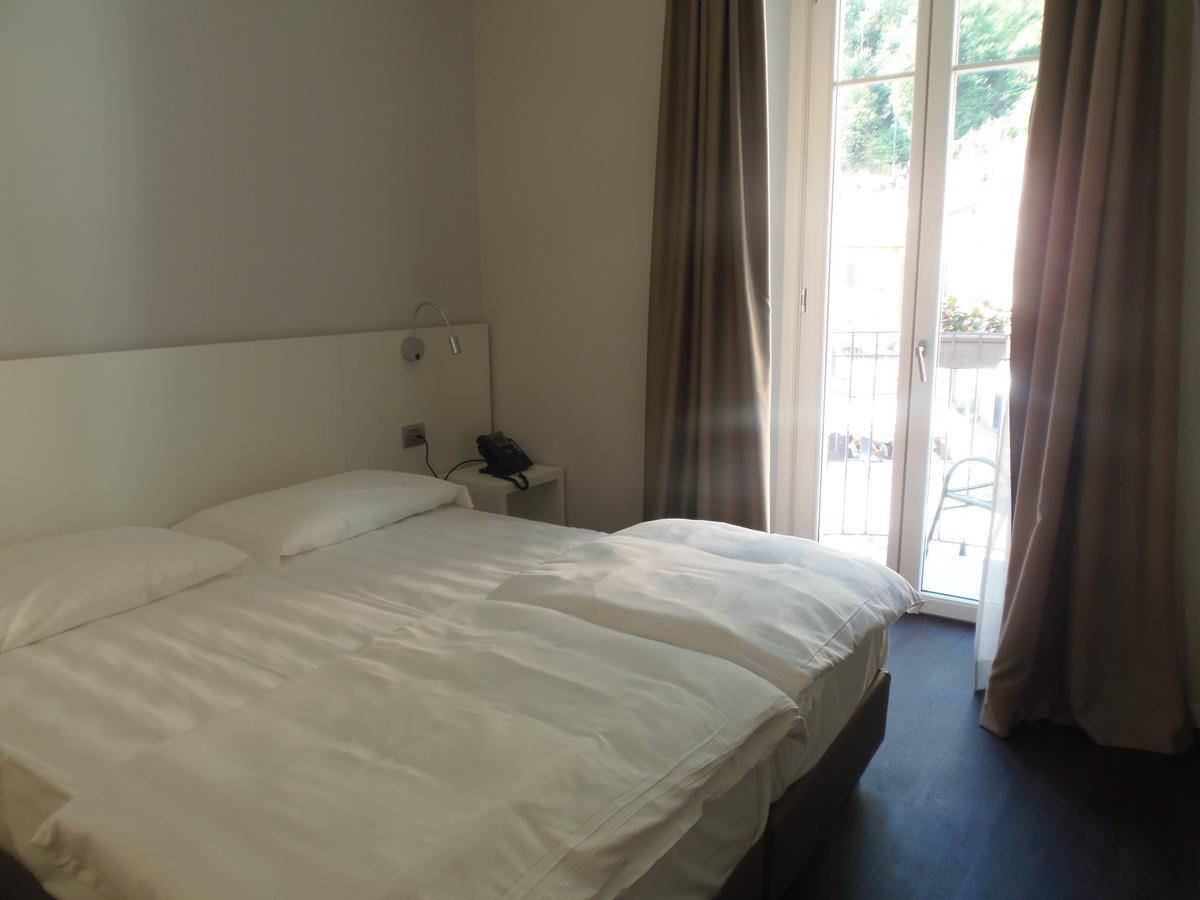 Albergo Dongo Zewnętrze zdjęcie
