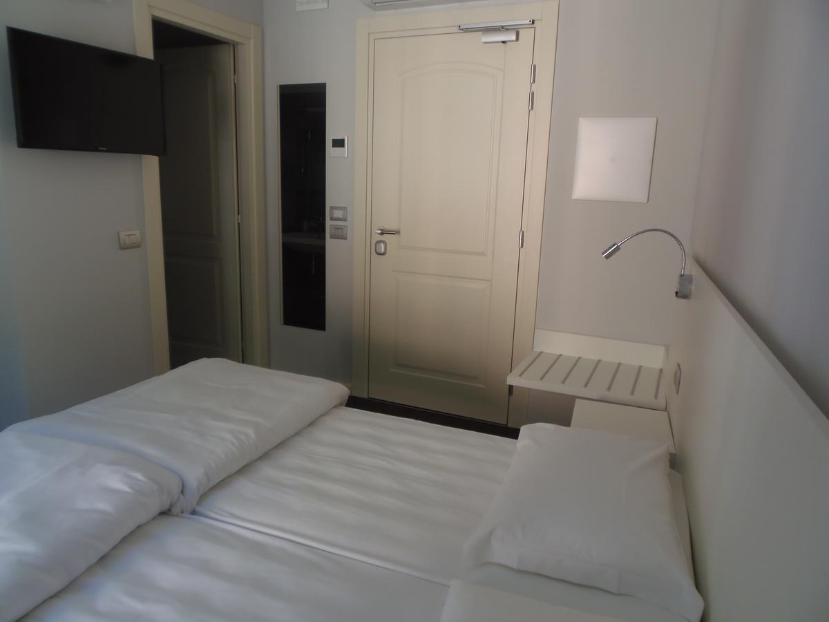 Albergo Dongo Zewnętrze zdjęcie
